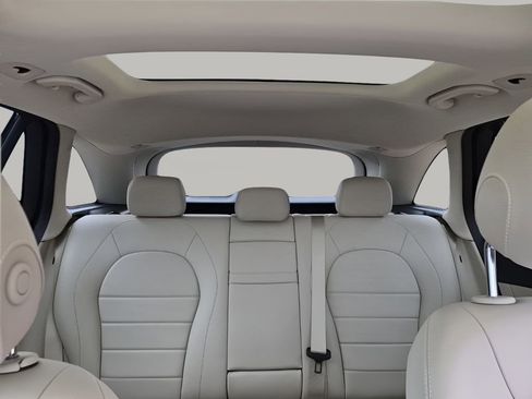 Used 2022 Mercedes-Benz GLC 300 GLC 300 image 43