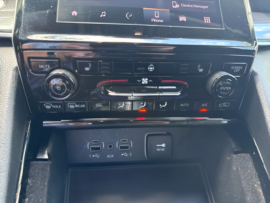 Used 2022 Jeep Grand Cherokee L Laredo w/ Luxury Tech Group I AWD/4WD image 21