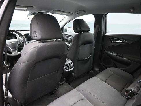 Used 2024 Chevrolet Malibu LT image 17