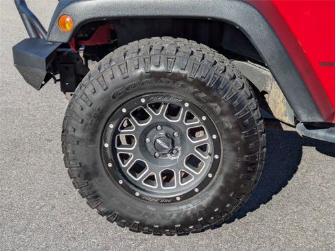 Used 2017 Jeep Wrangler Sport w/ Quick Order Package 24S image 14