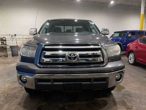 Used 2012 Toyota Tundra 4x4 Double Cab w/ Tow Pkg image 6
