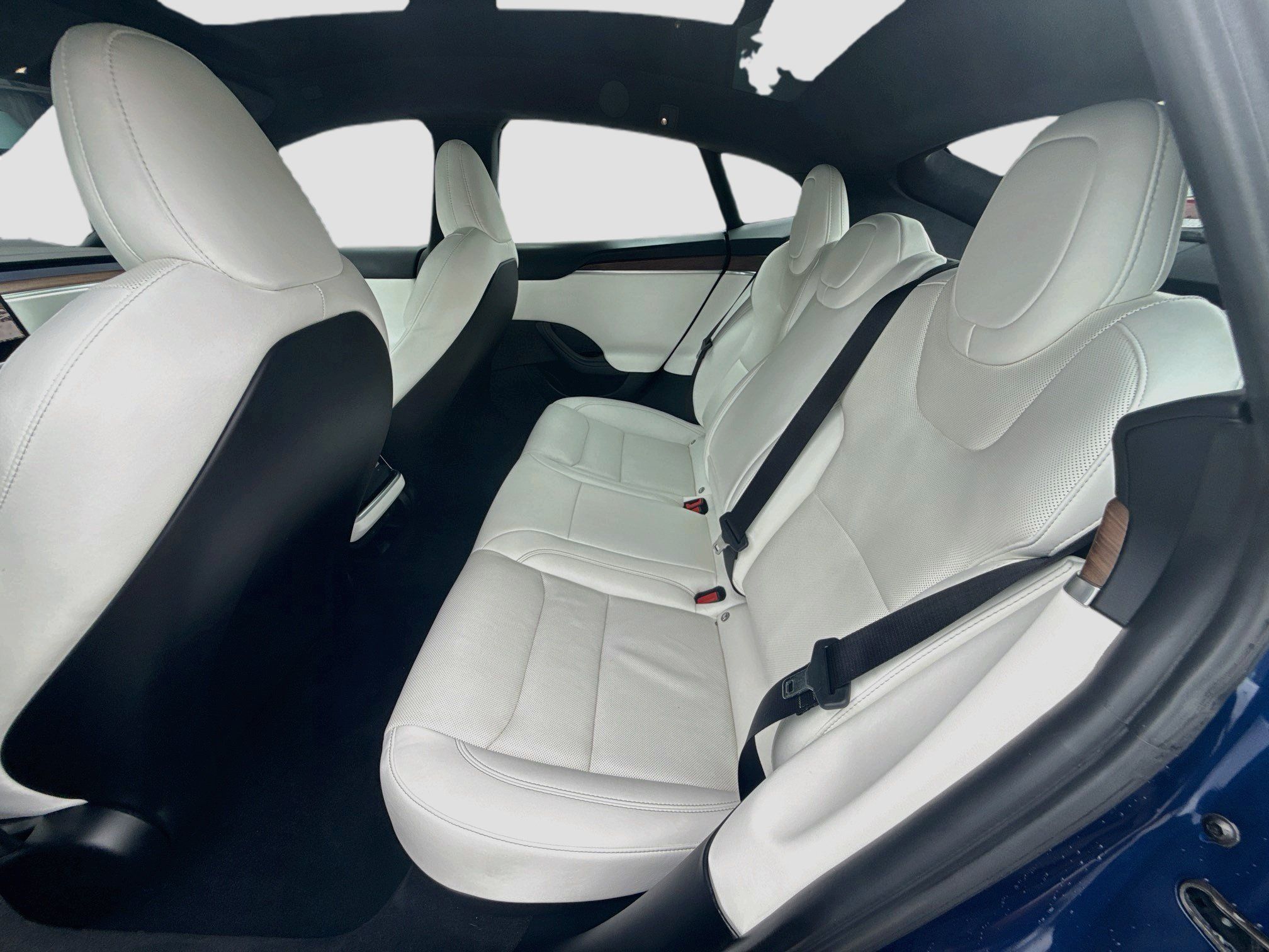 Used 2022 Tesla Model S AWD/4WD image 24