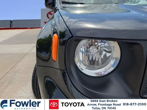 Used 2020 Jeep Renegade Altitude FWD image 33