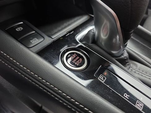 Used 2024 Nissan Kicks SV w/ Interior Electronics Package image 33