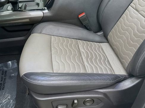 Used 2024 Chevrolet Silverado 1500 ZR2 w/ Technology Package image 22