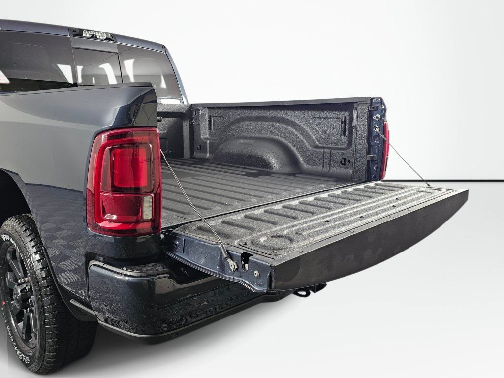 New 2026 RAM 3500 Laramie w/ Night Edition AWD/4WD image 17