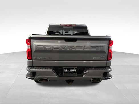 Used 2024 Chevrolet Silverado 1500 High Country w/ High Country Premium Package AWD/4WD image 8