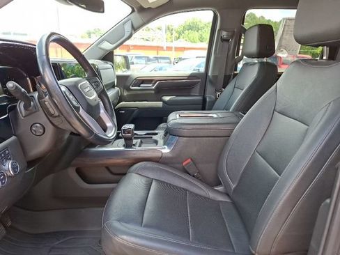 Used 2022 GMC Sierra 1500 SLT w/ SLT Premium Plus Package AWD/4WD image 16