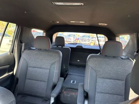 Used 2024 Chevrolet Traverse Z71 w/ LPO, Floor Liner Package AWD/4WD image 13