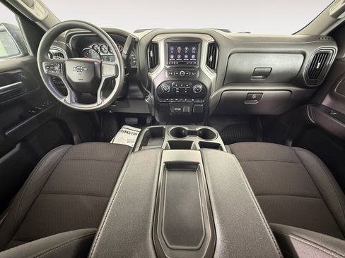 Used 2024 Chevrolet Silverado 1500 Custom Trail Boss w/ LPO, Dark Essentials Package AWD/4WD image 10