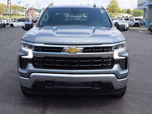 Used 2023 Chevrolet Silverado 1500 LT AWD/4WD image 27