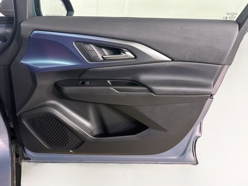 Used 2024 Chevrolet Equinox EV LT image 32