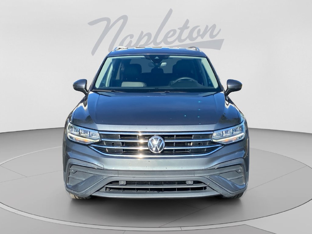 Used 2023 Volkswagen Tiguan SE FWD image 9