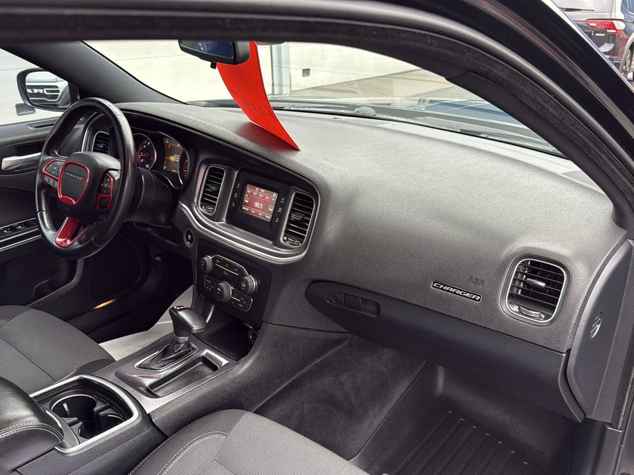 Used 2015 Dodge Charger SE w/ Popular Equipment Group AWD/4WD image 24