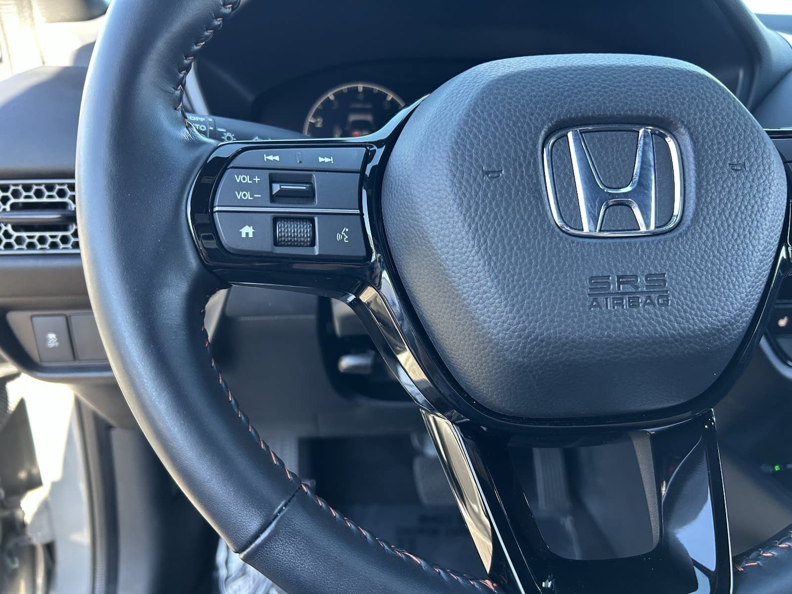 Certified 2026 Honda HR-V Sport image 27