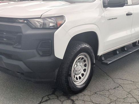 Used 2026 Chevrolet Colorado W/T w/ Advanced Trailering Package AWD/4WD image 9