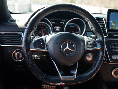 Used 2019 Mercedes-Benz GLE 43 AMG 4MATIC image 23