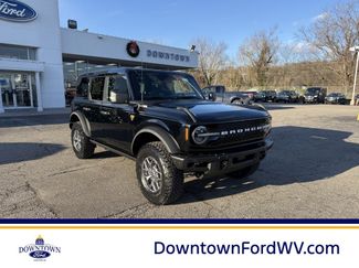 New 2025 Ford Bronco Badlands video 1