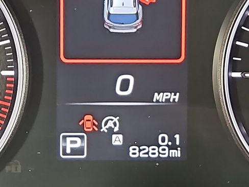 Certified 2025 Subaru Outback Premium image 31