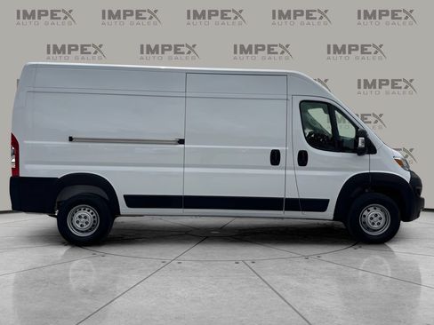 Used 2026 RAM ProMaster 2500 w/ Convenience Group FWD image 7