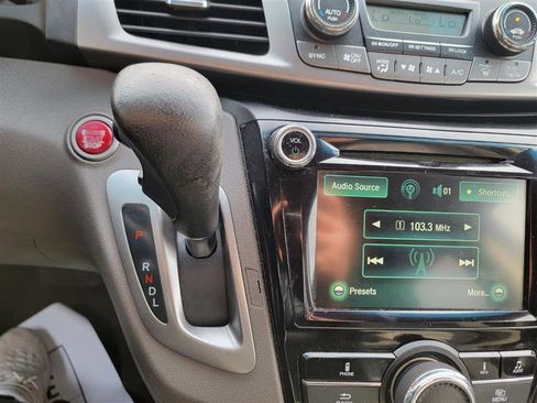 Used 2016 Honda Odyssey EX image 42