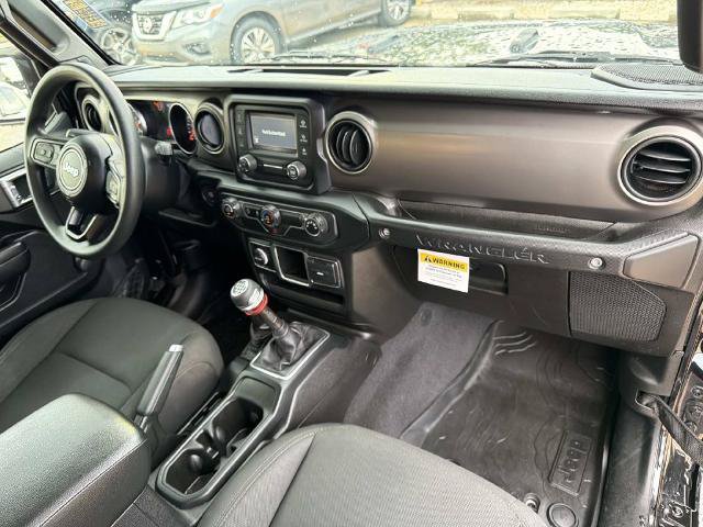 Used 2019 Jeep Wrangler Unlimited Sport AWD/4WD image 16