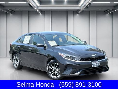 Used 2023 Kia Forte LXS FWD image 1