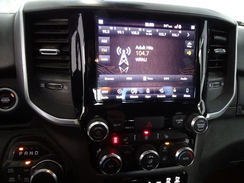 Used 2019 RAM 1500 Big Horn image 13