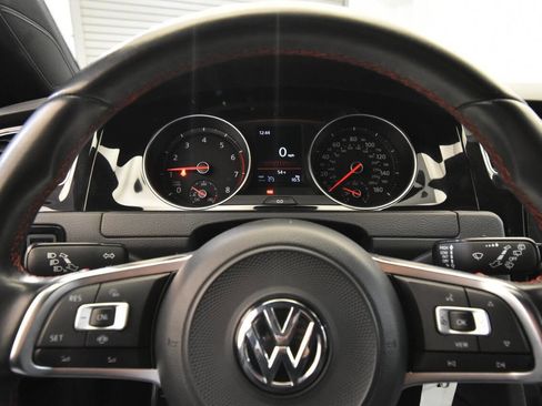 Used 2020 Volkswagen GTI S image 24