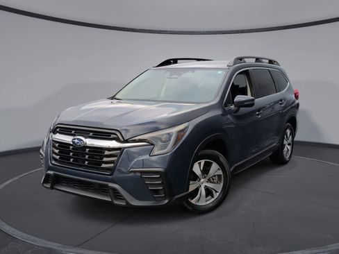 Certified 2023 Subaru Ascent Premium w/ Convenience Package image 1