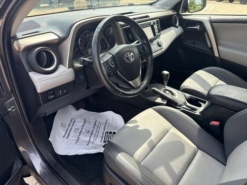 Used 2014 Toyota RAV4 Limited FWD image 8
