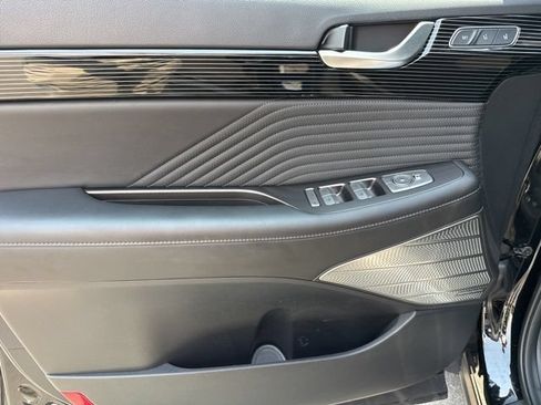 Used 2025 Hyundai Palisade Calligraphy AWD/4WD image 9