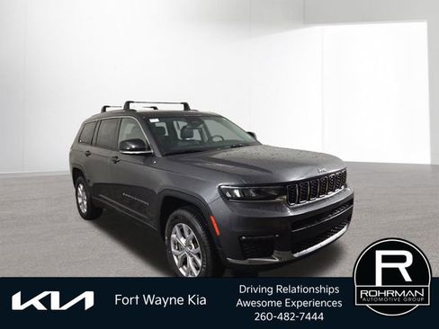 Used 2021 Jeep Grand Cherokee L Limited AWD/4WD image 4
