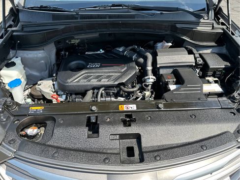 Used 2018 Hyundai Santa Fe Sport 2.0T AWD/4WD image 24