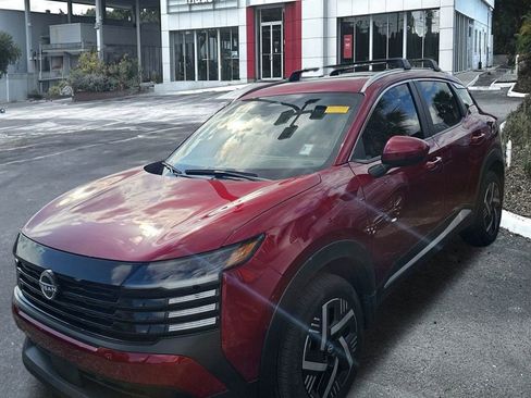 Certified 2025 Nissan Kicks SV w/ SV Premium Package image 4