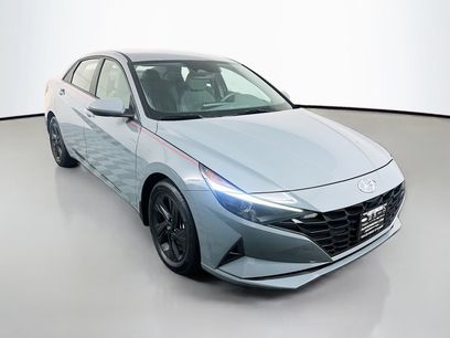 Used 2023 Hyundai Elantra SEL