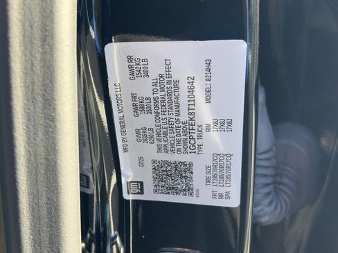 New 2026 Chevrolet Colorado ZR2 image 23