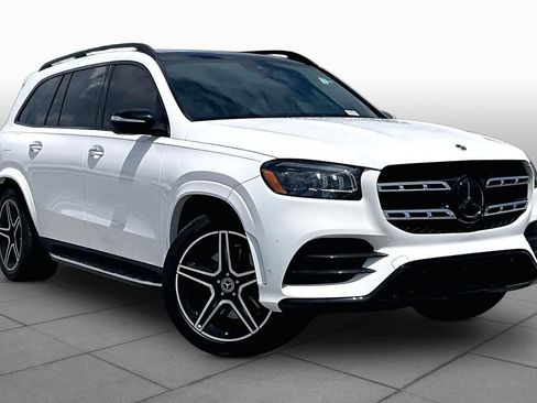 Used 2023 Mercedes-Benz GLS 450 4MATIC image 3