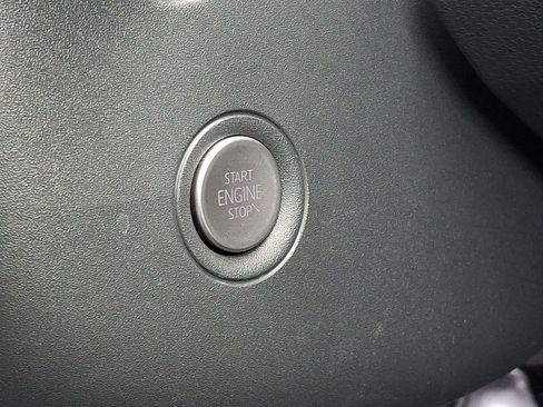 Used 2021 Volkswagen ID.4 Pro S image 24