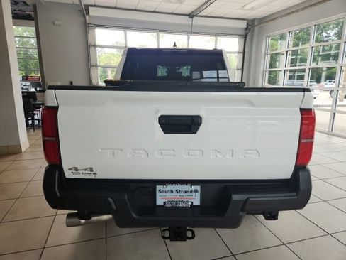Used 2024 Toyota Tacoma SR AWD/4WD image 7