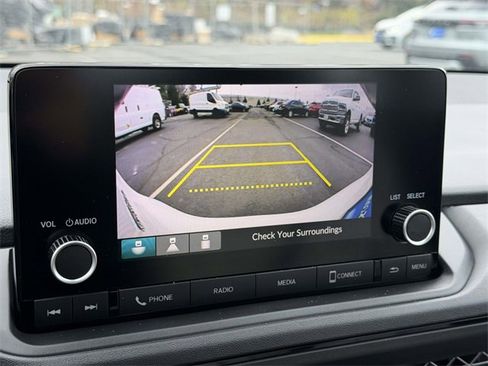 Used 2025 Honda Accord LX image 15