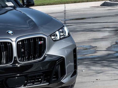New 2026 BMW X5 M60i image 6