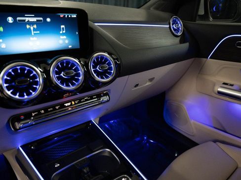 New 2026 Mercedes-Benz GLA 250 image 25