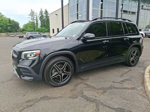 Certified 2023 Mercedes-Benz GLB 250 4MATIC image 3