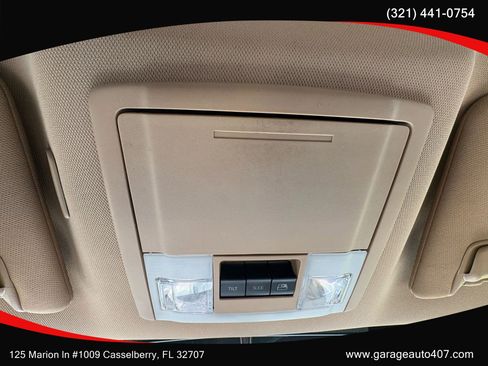 Used 2012 Ford F150 Lariat w/ Lariat Chrome Pkg image 16