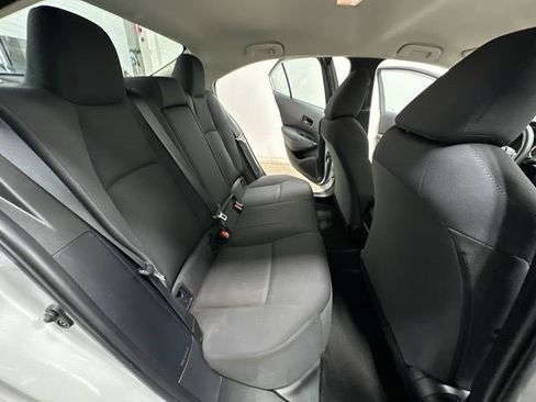 Used 2022 Toyota Corolla LE image 22