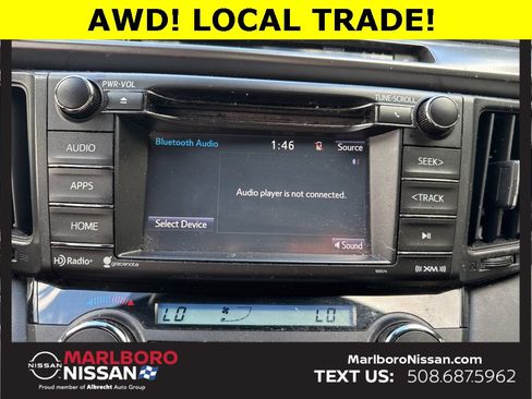 Used 2018 Toyota RAV4 SE image 23