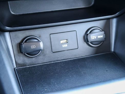 Used 2023 Hyundai Kona SE FWD image 21