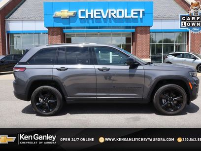 Used 2023 Jeep Grand Cherokee Altitude