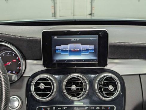 Used 2015 Mercedes-Benz C 300 Sport image 19